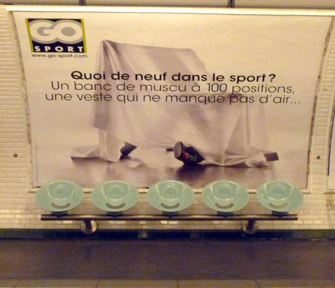 Affiche de la campagne Go Sport affichée en mars 2012 dans le métro Parisien