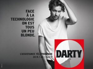 Publicité Darty blonde